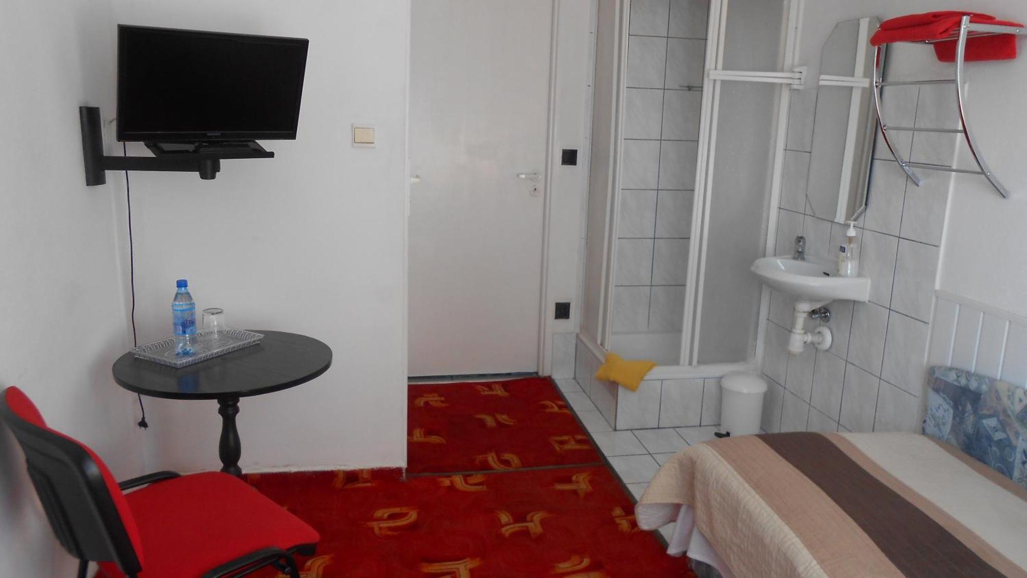 Hotel Leon Biala Podlaska Phòng bức ảnh