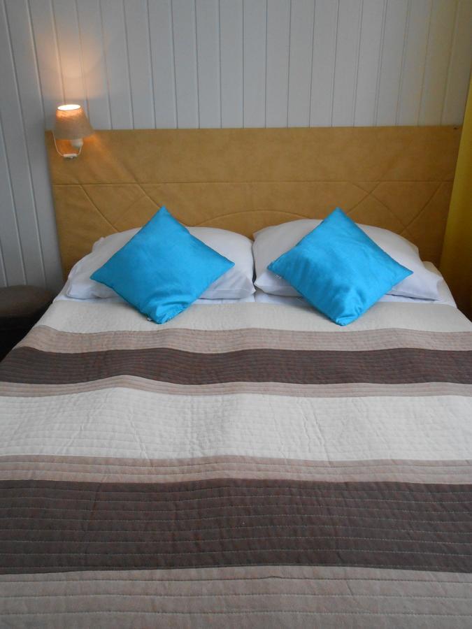 Hotel Leon Biala Podlaska Ngoại thất bức ảnh